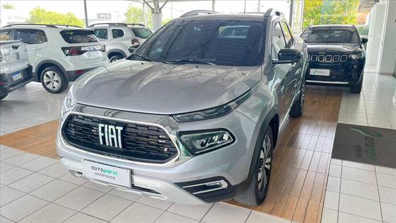 FIAT TORO 2.0 16V TURBO DIESEL VOLCANO 4WD AT9